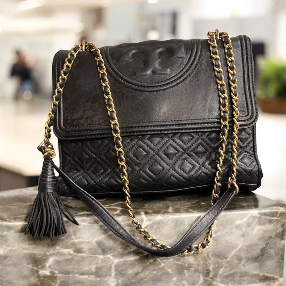 Tory Burch Black Leather Fleming convertible Bag crossbody/ shoulder bag